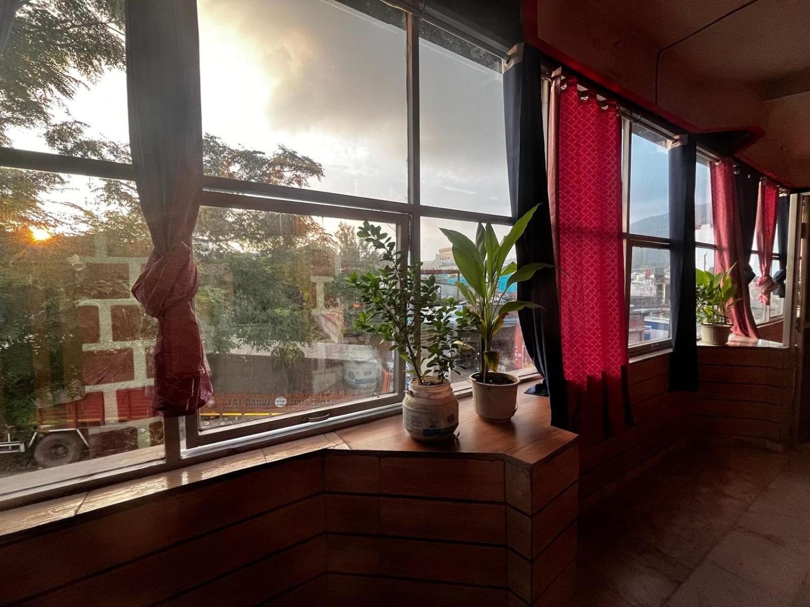 Madhuban Homestay, Natraj Chowk Rishīkesh Extérieur photo